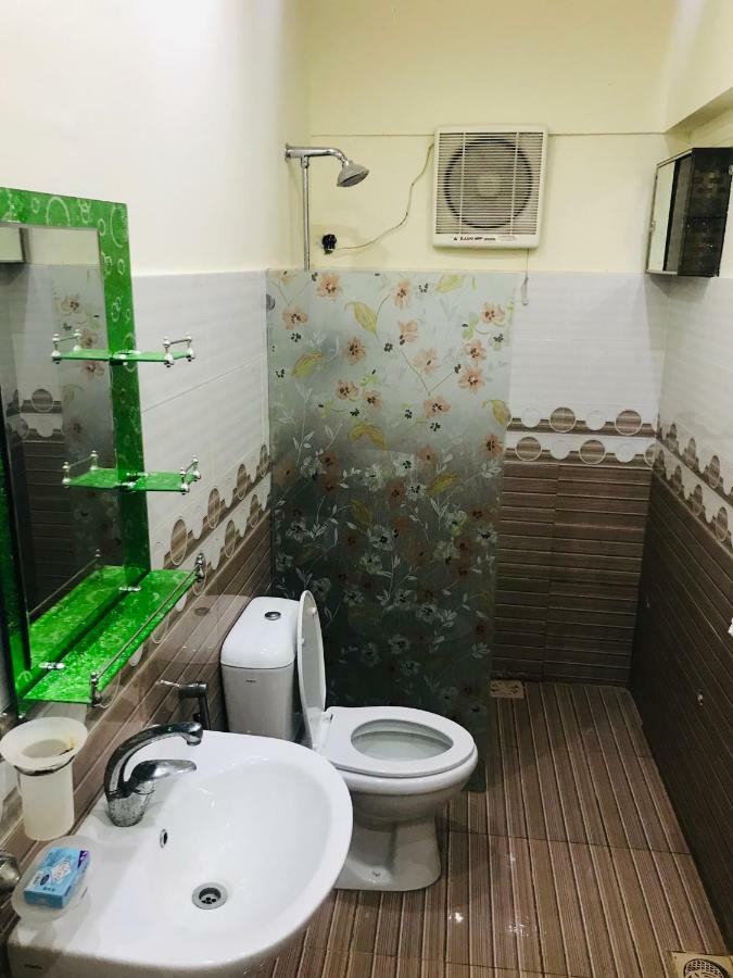 Hotel Second Home Karachi Buitenkant foto